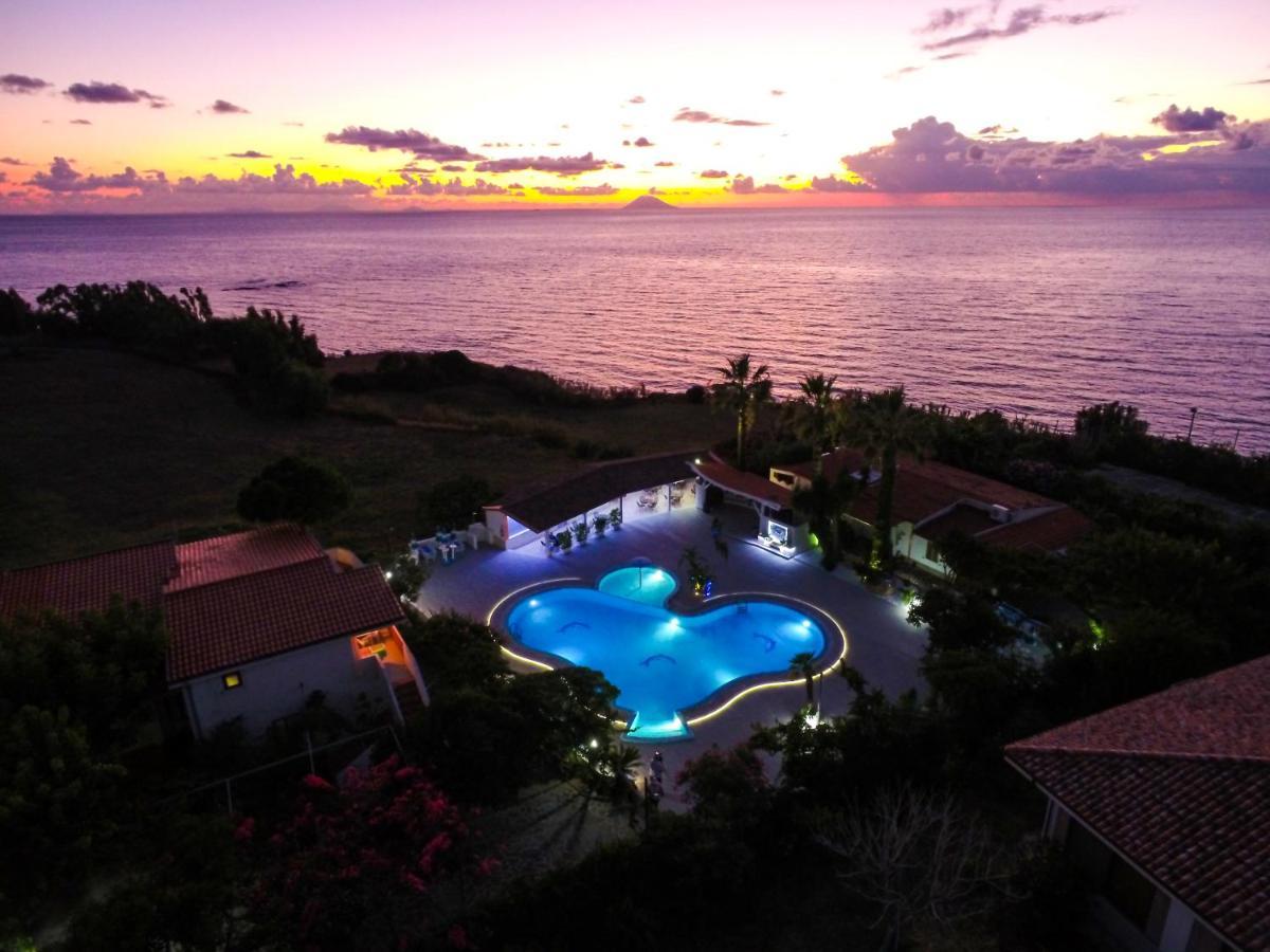 Hotel Residence Le Playe Santa Domenica  Exterior photo